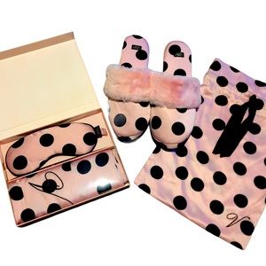 Pantoufle femme à petit talon satin marabou rose